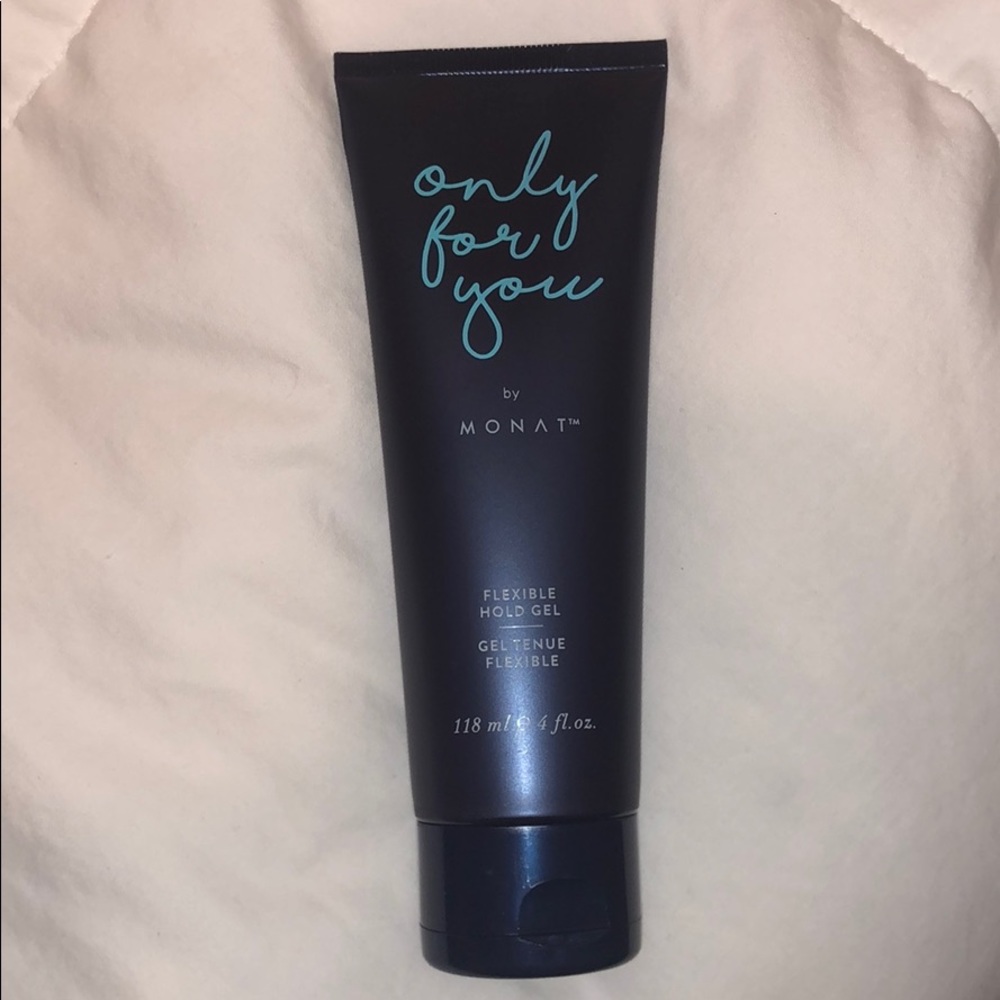 Monat Only For You Hold Gel